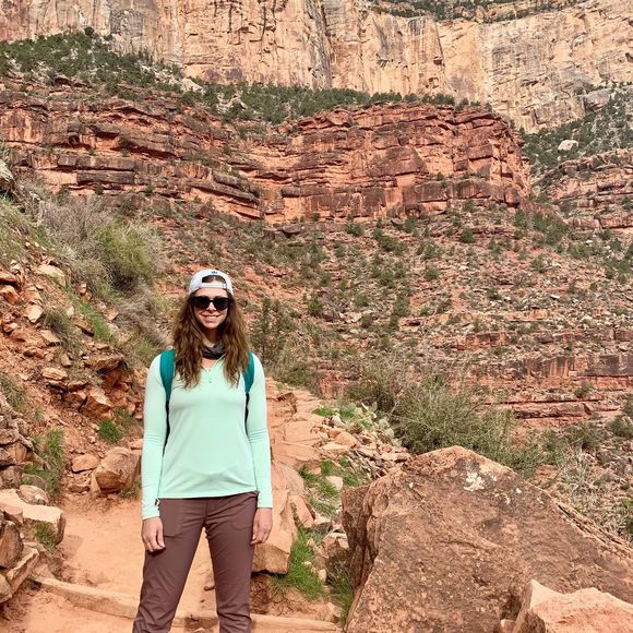 Meet your Posher, Rachel - Picture 1 of 1